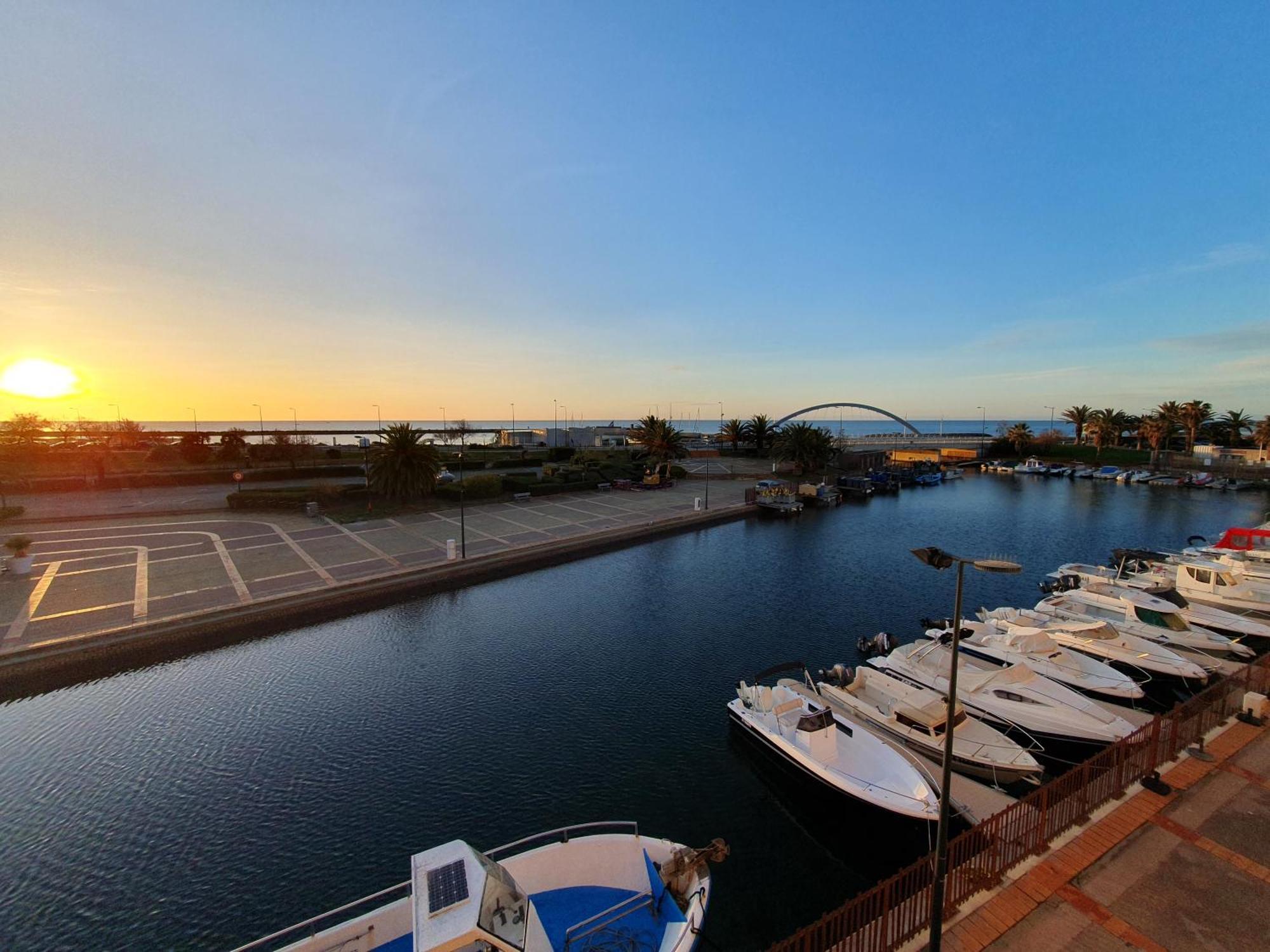 Superbe Vue Sur Mer A سُت المظهر الخارجي الصورة